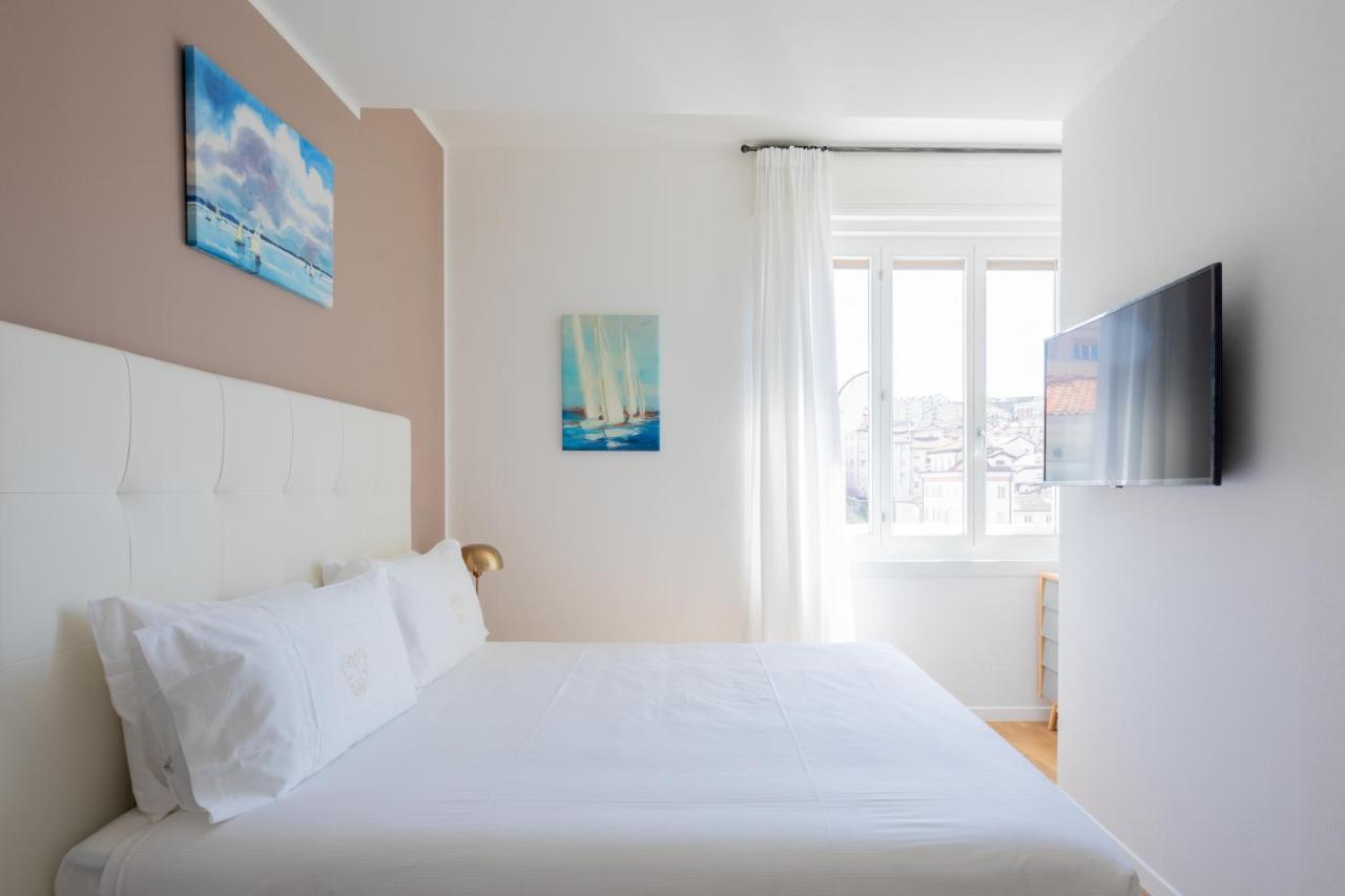 Vis A Vis Apartments Triëst Buitenkant foto